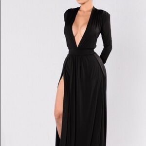 Fashion Nova Deep Plunge V-Neck Maxi Dress XL Sexy Feminine